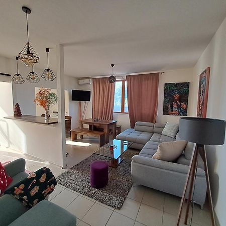 Appartamento Sofi Ni Esterno foto